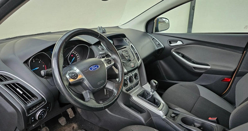 Ford Focus cena 23900 przebieg: 187000, rok produkcji 2013 z Maszewo małe 781